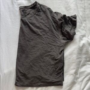 Lululemon cropped short-sleeve shirt